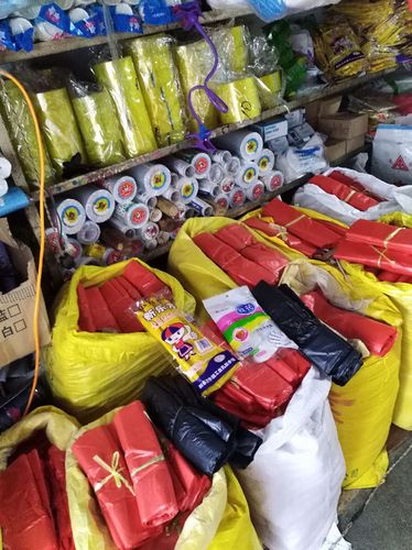 大明塑料袋与一次性餐具 日用百货中的便捷与环保思考